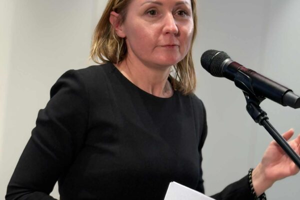 042978cf-4888-4b74-a30e-dd4b61c321b6