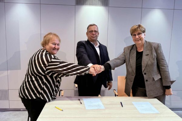 94196646-d84c-4926-93dc-c2580ecd1434