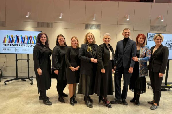 dfc0ad96-62b5-46a2-84e6-4c7c089cf434